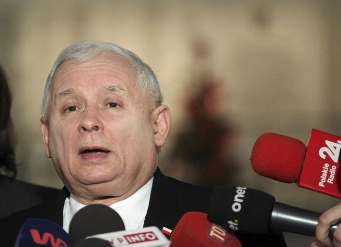 Hopes for a thaw as Poland`s Kaczynski meets Merkel